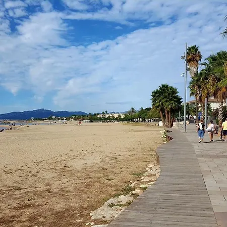Apartment Near The Sea Cambrils Exterior photo